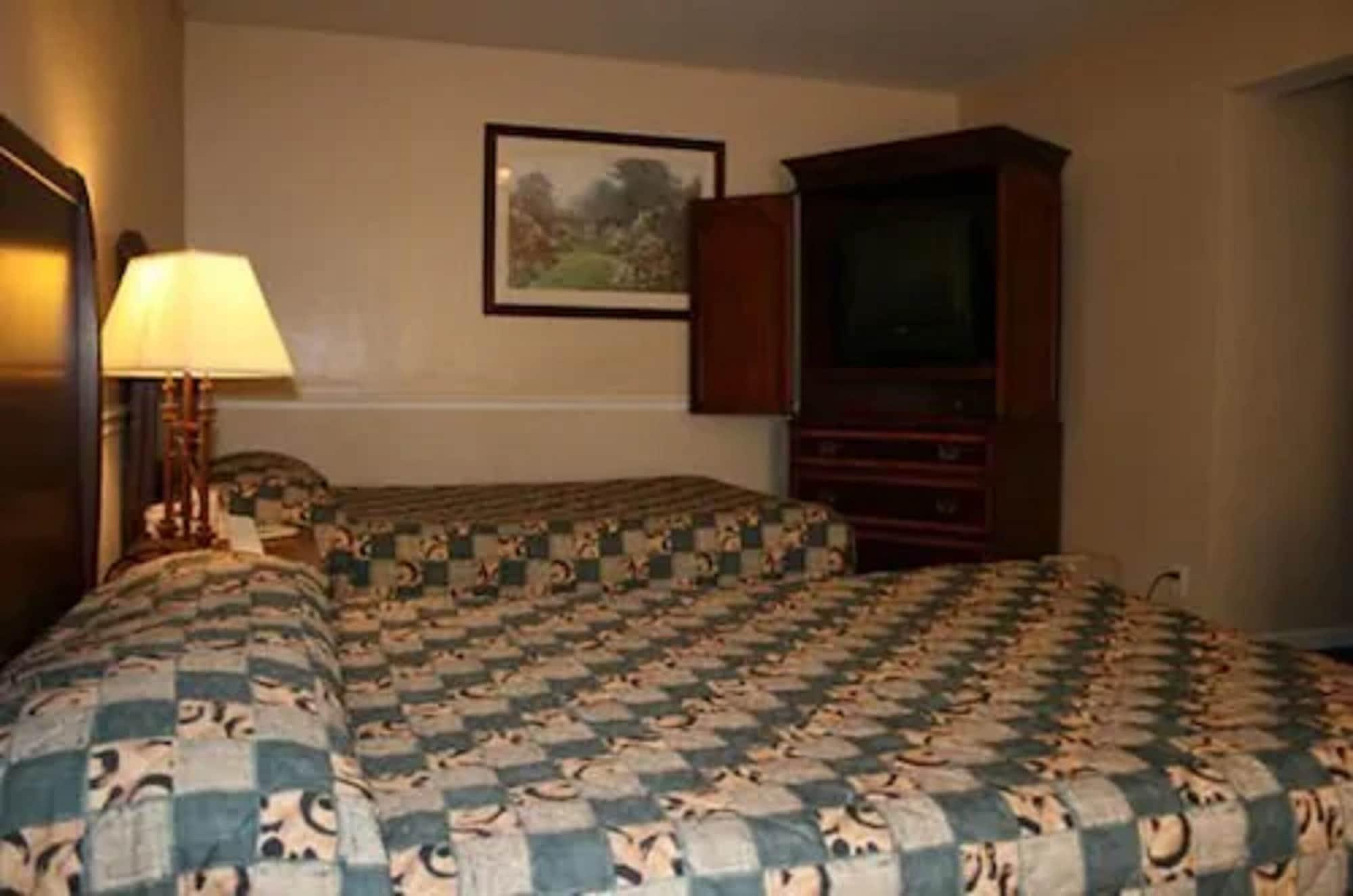 Alpine Inn & Suites Rockford Ngoại thất bức ảnh