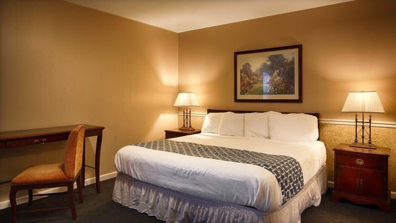 Alpine Inn & Suites Rockford Ngoại thất bức ảnh